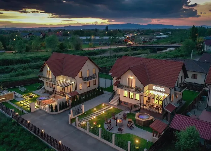 Roots Villa Redwood Brașov